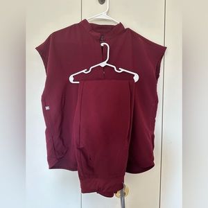 figs scrub set “burgundy”